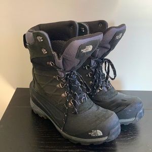 Heavy duty Men’s North Face Winter Boots 9